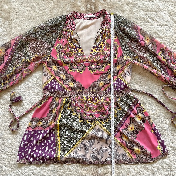 Alice+Olivia Lilian Paisley Long Sleeve Belted Mini Dress In Desire Multi Combo - Picture 6 of 10